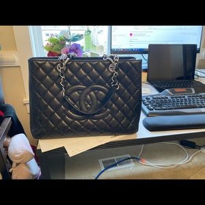 Chanel black gst